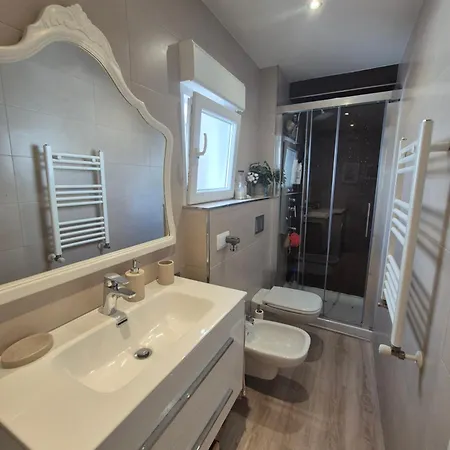 1a158 Amplio Apto Centro De By R2r Consulting *